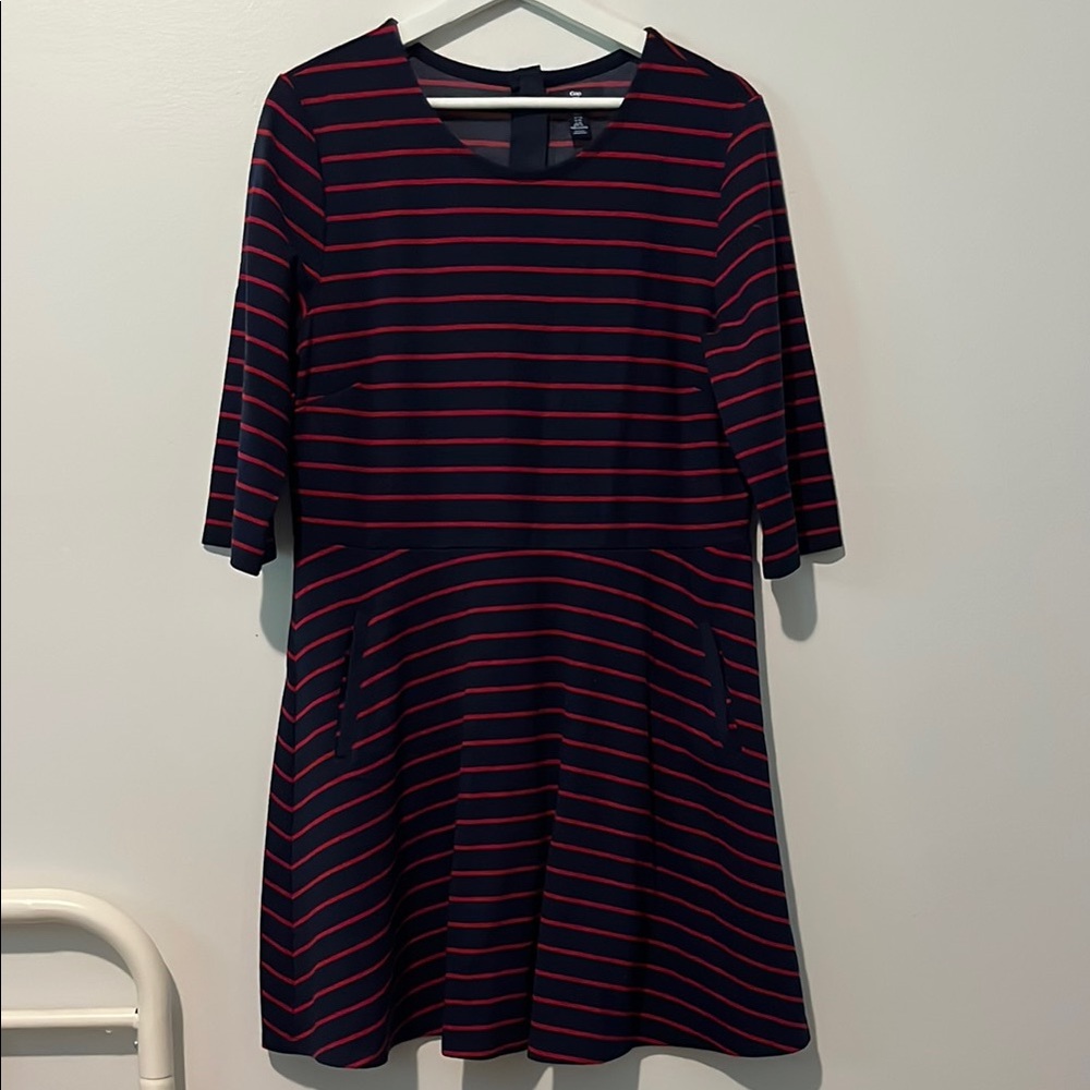 GAP Blue and Red A-Line Dress with 3/4 Sleeves